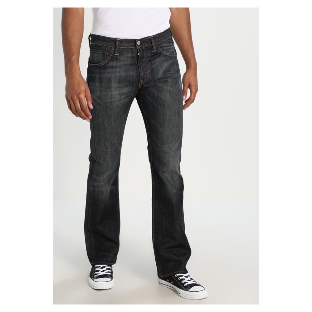 Men’s Levi 527 low bootcut jeans